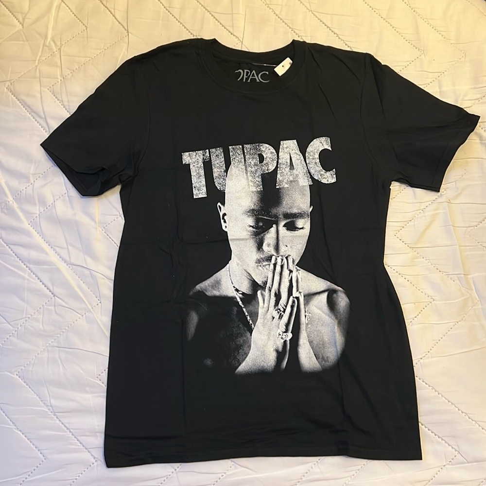 Tupac Graphic Tee